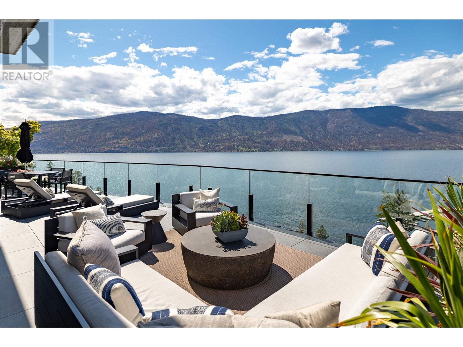 3354 Mckinley Beach Drive, Kelowna, British Columbia  V1V 3G1 - Photo 21 - 10323205