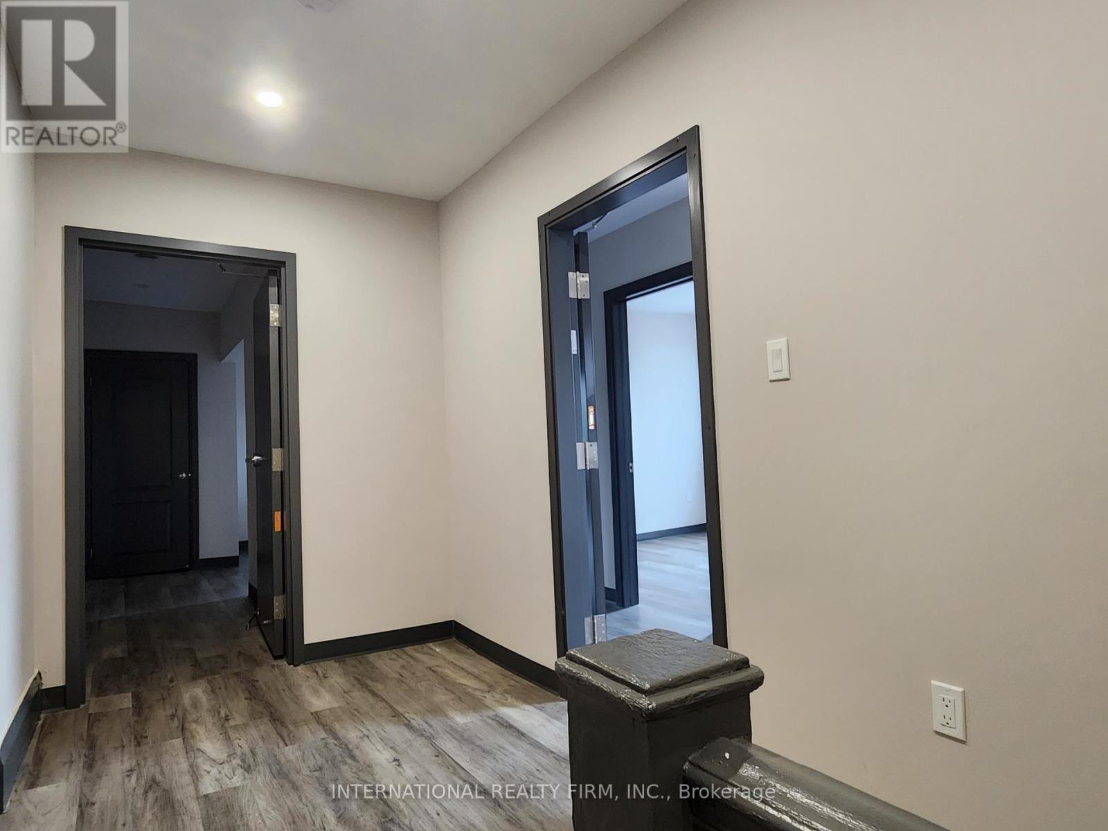 2nd Fl - 2898 Lakeshore Boulevard W, Toronto (New Toronto), Ontario  M8V 1J2 - Photo 14 - W9298381