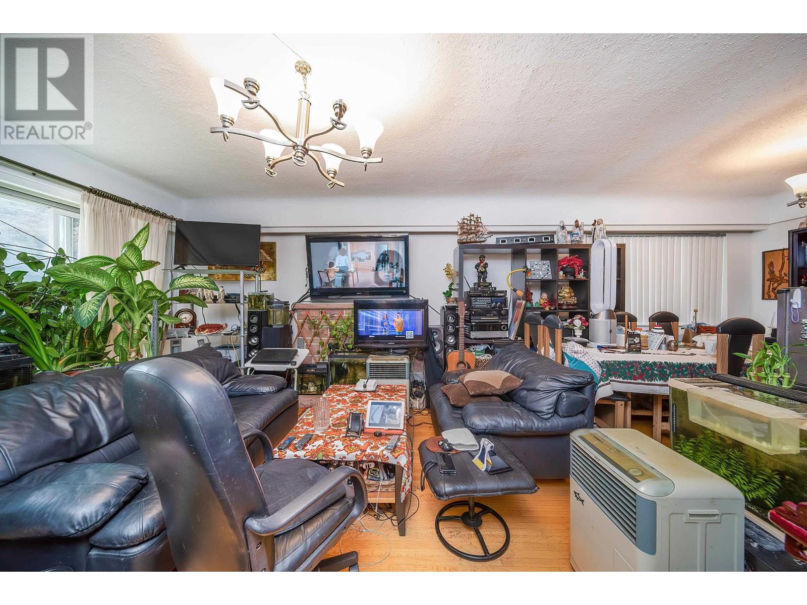 6527 Tyne Street, Vancouver, British Columbia  V5S 3L9 - Photo 7 - R2916089