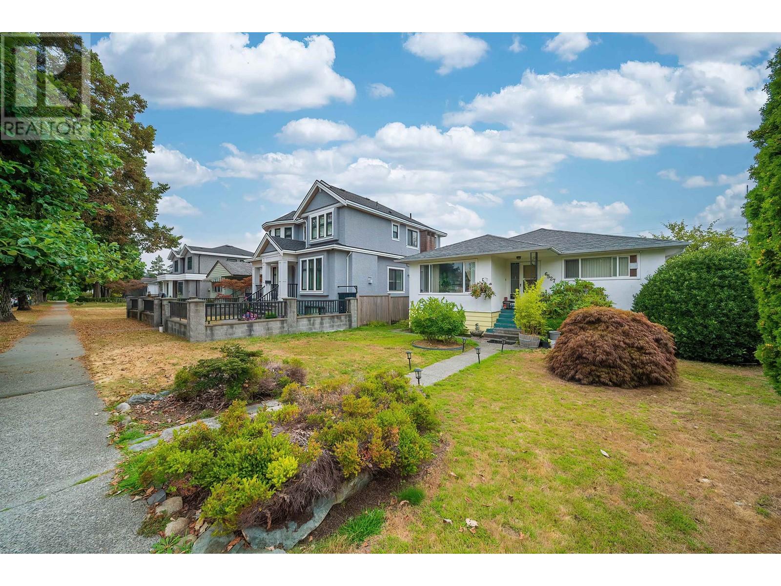 6527 Tyne Street, Vancouver, British Columbia  V5S 3L9 - Photo 2 - R2916089