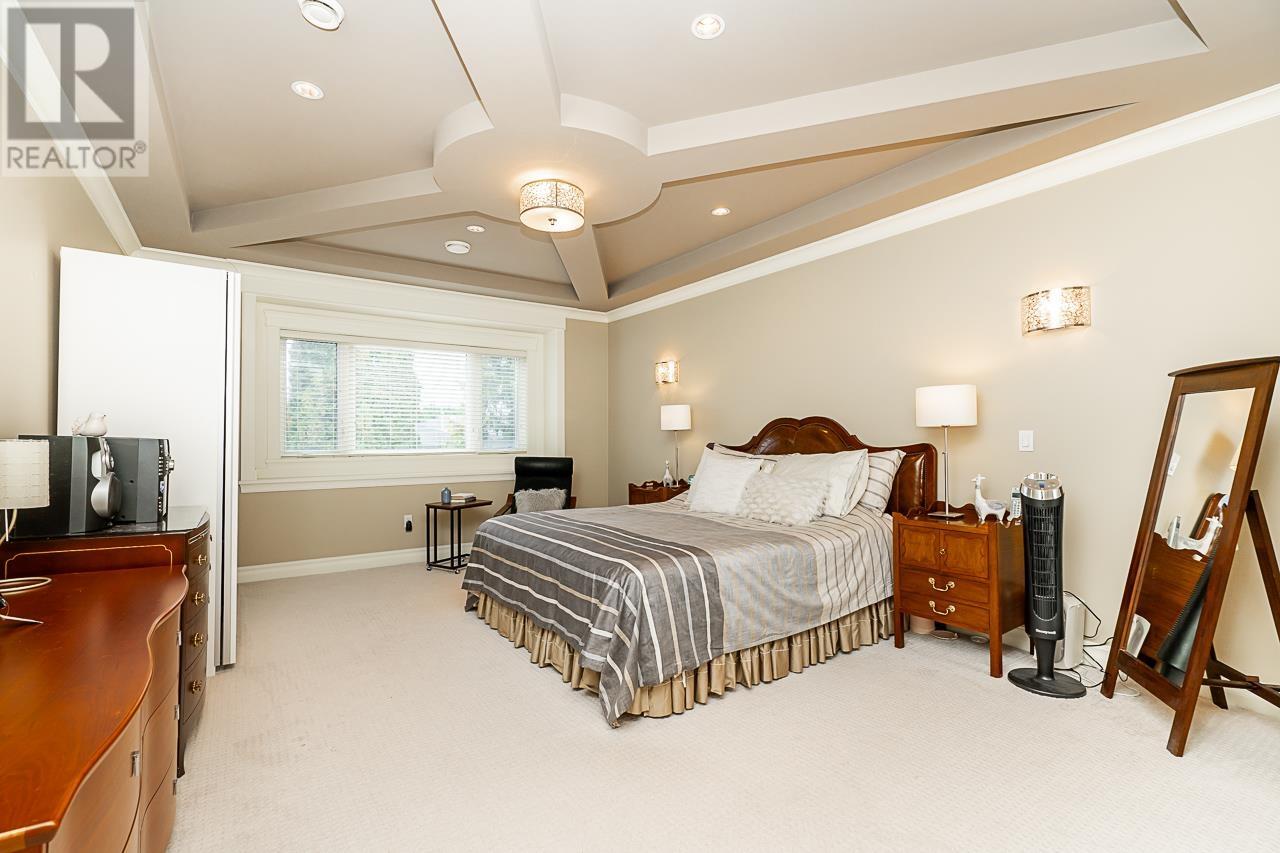 Listing Picture 23 of 40 : 9028 PINEWELL CRESCENT, Richmond / 烈治文 - 魯藝地產 Yvonne Lu Group - MLS Medallion Club Member