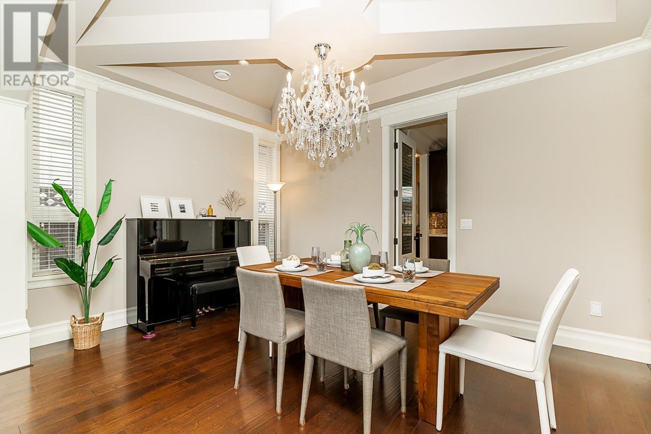 Listing Picture 7 of 40 : 9028 PINEWELL CRESCENT, Richmond / 烈治文 - 魯藝地產 Yvonne Lu Group - MLS Medallion Club Member