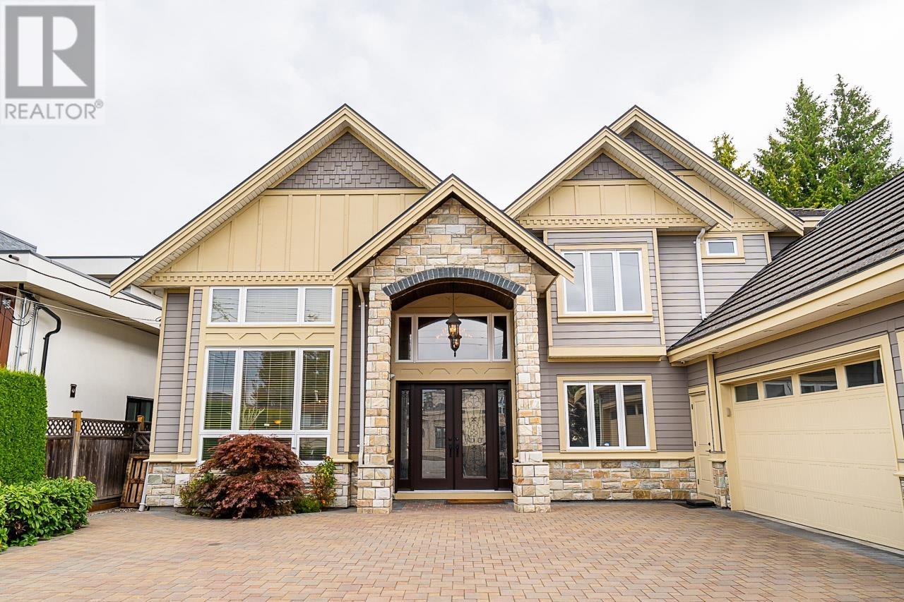 Listing Picture 3 of 40 : 9028 PINEWELL CRESCENT, Richmond / 烈治文 - 魯藝地產 Yvonne Lu Group - MLS Medallion Club Member