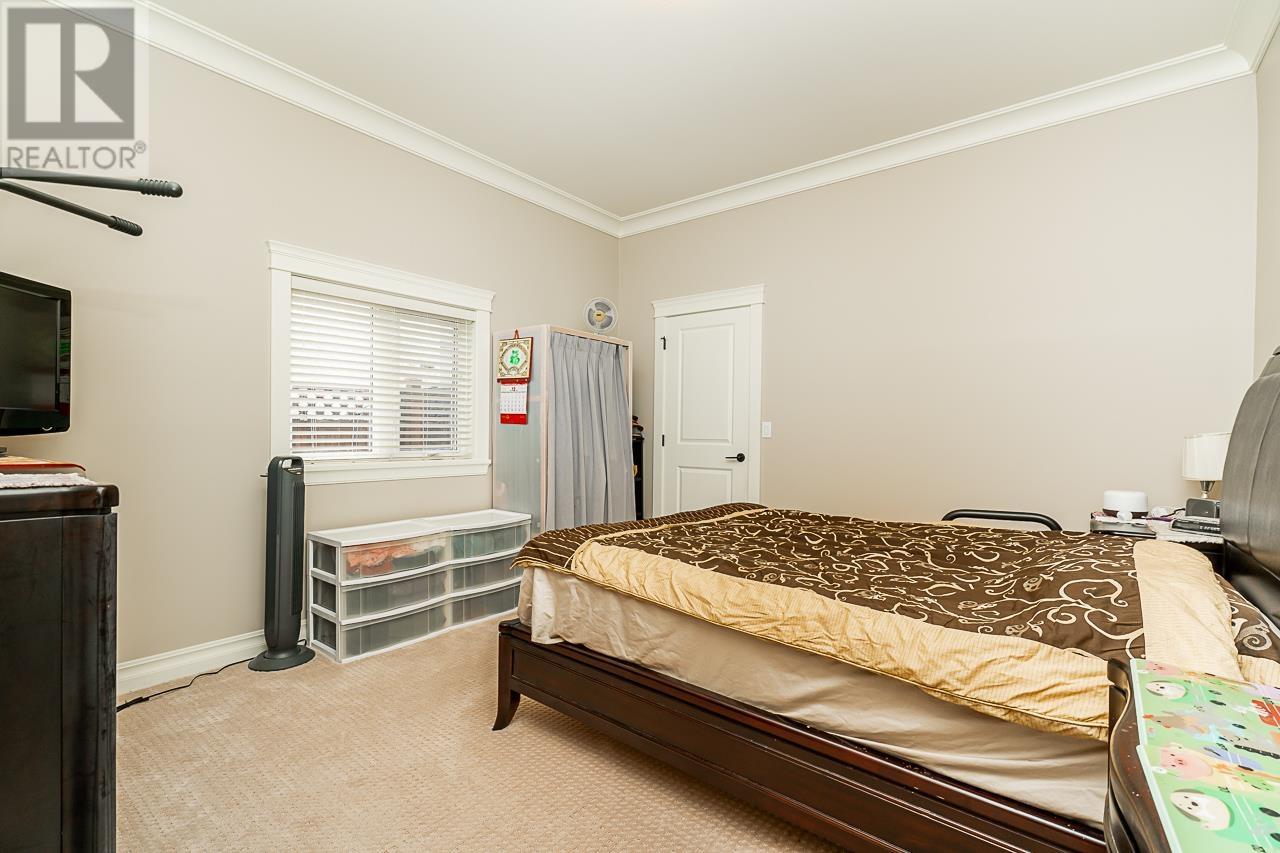 Listing Picture 36 of 40 : 9028 PINEWELL CRESCENT, Richmond / 烈治文 - 魯藝地產 Yvonne Lu Group - MLS Medallion Club Member