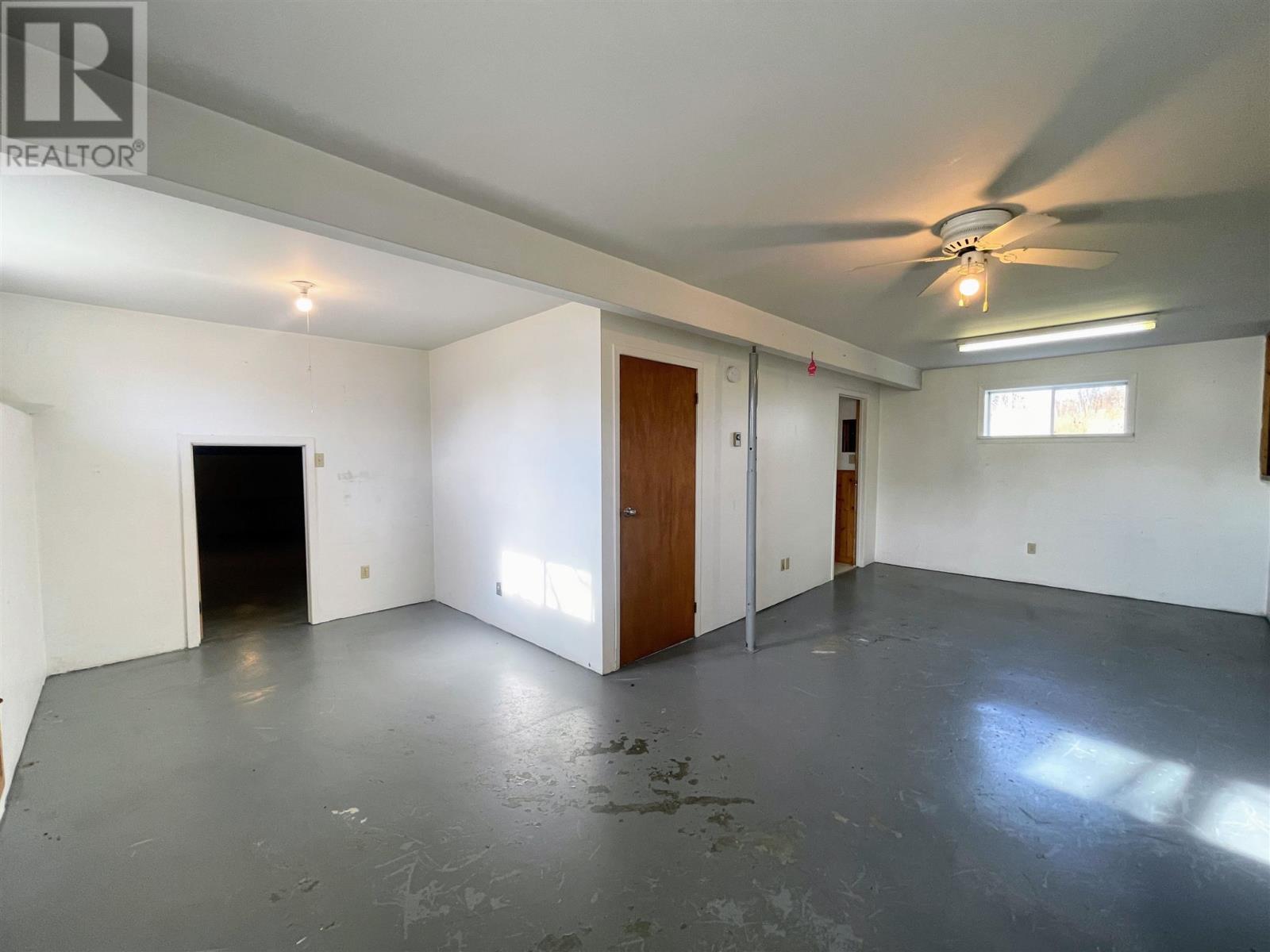 5 Wendego St, Manitouwadge, Ontario  P0T 2C0 - Photo 18 - TB242811