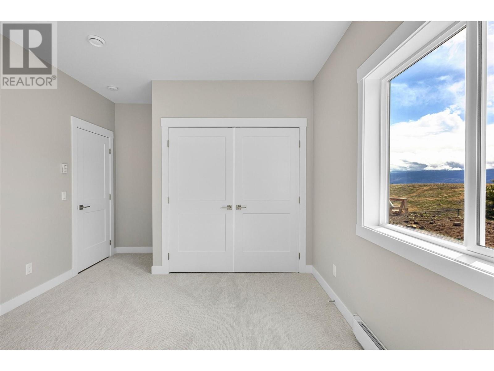 2547 Pinnacle Ridge Drive West Kelowna