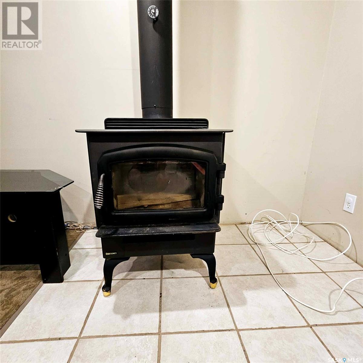 1117 Asquith Drive, Esterhazy, Saskatchewan  S0A 0X0 - Photo 25 - SK982461