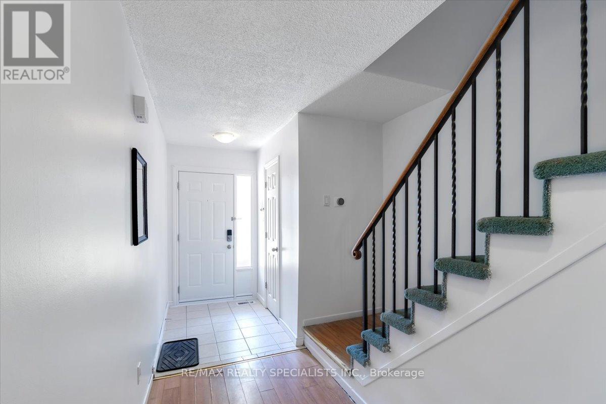 27 - 3025 Cedar Glen Gate, Mississauga (Erindale), Ontario  L5C 2V7 - Photo 7 - W9298679