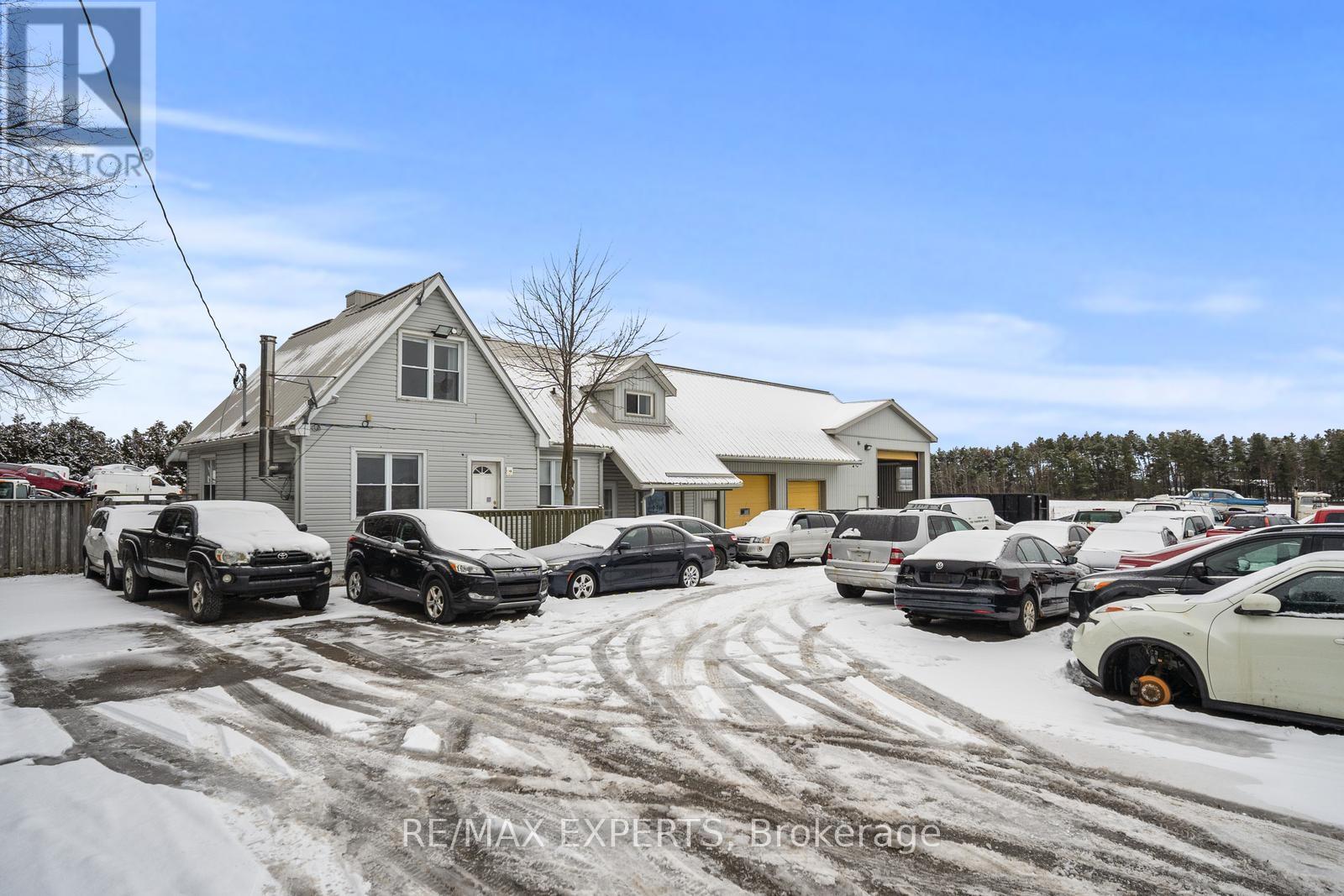 6903 Highway 27, Innisfil, Ontario  L9S 3H8 - Photo 2 - N9298725