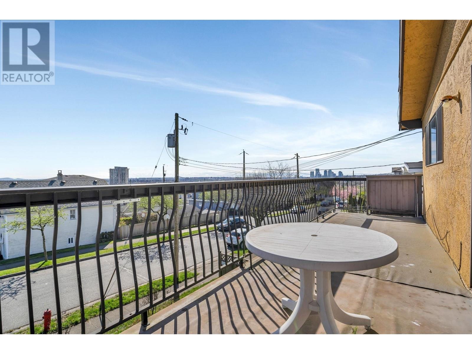 Listing Picture 26 of 28 : 7675 PRINCE ALBERT STREET, Vancouver / 溫哥華 - 魯藝地產 Yvonne Lu Group - MLS Medallion Club Member