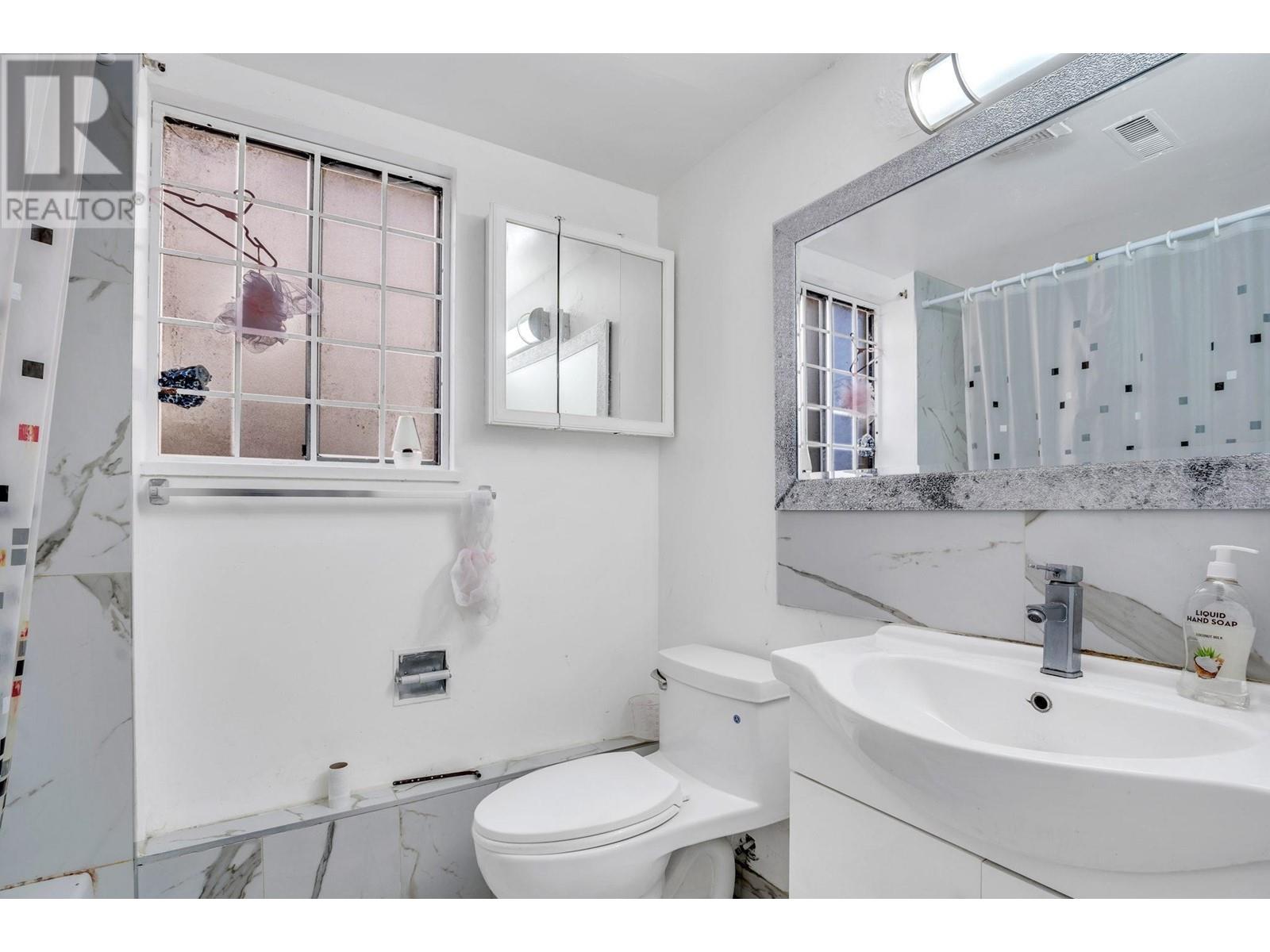 Listing Picture 24 of 28 : 7675 PRINCE ALBERT STREET, Vancouver / 溫哥華 - 魯藝地產 Yvonne Lu Group - MLS Medallion Club Member