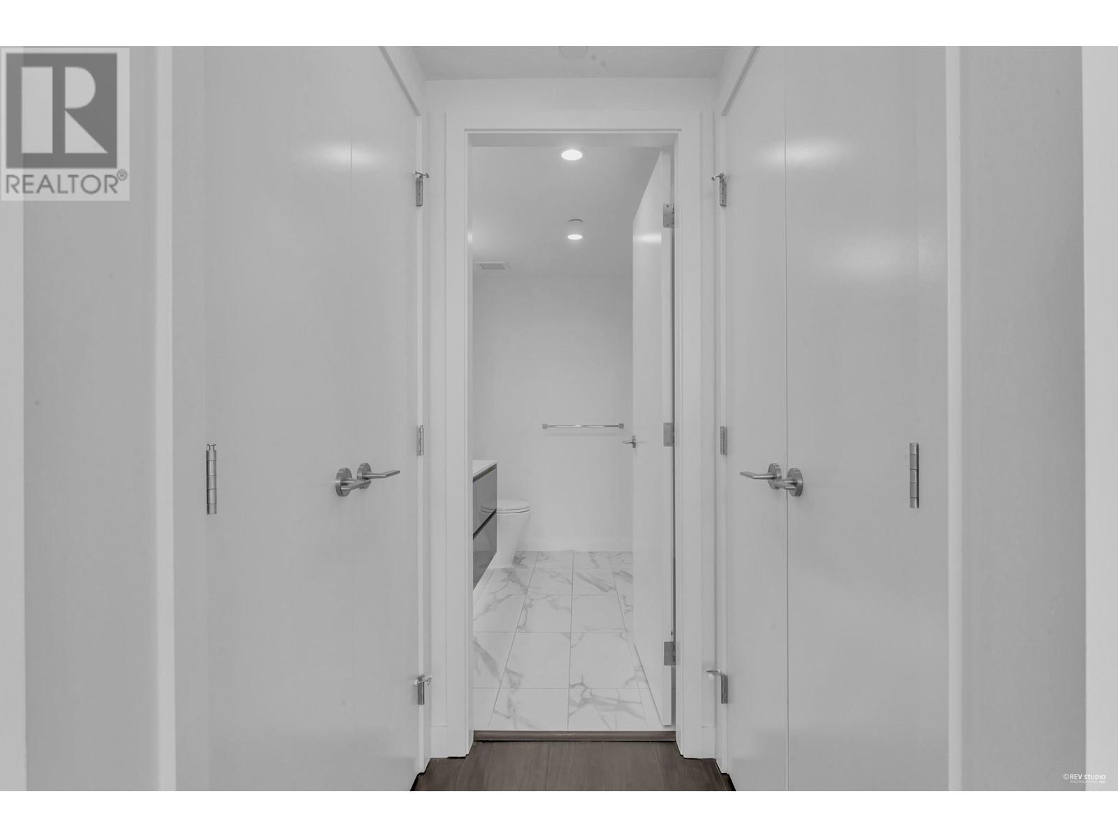 Listing Picture 20 of 36 : 507 2085 SKYLINE COURT, Burnaby / 本拿比 - 魯藝地產 Yvonne Lu Group - MLS Medallion Club Member