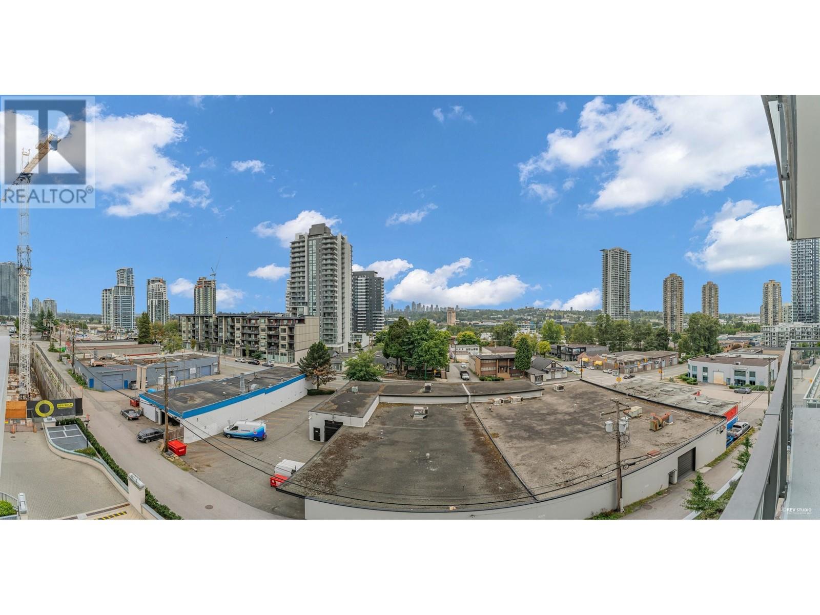 Listing Picture 27 of 36 : 507 2085 SKYLINE COURT, Burnaby / 本拿比 - 魯藝地產 Yvonne Lu Group - MLS Medallion Club Member