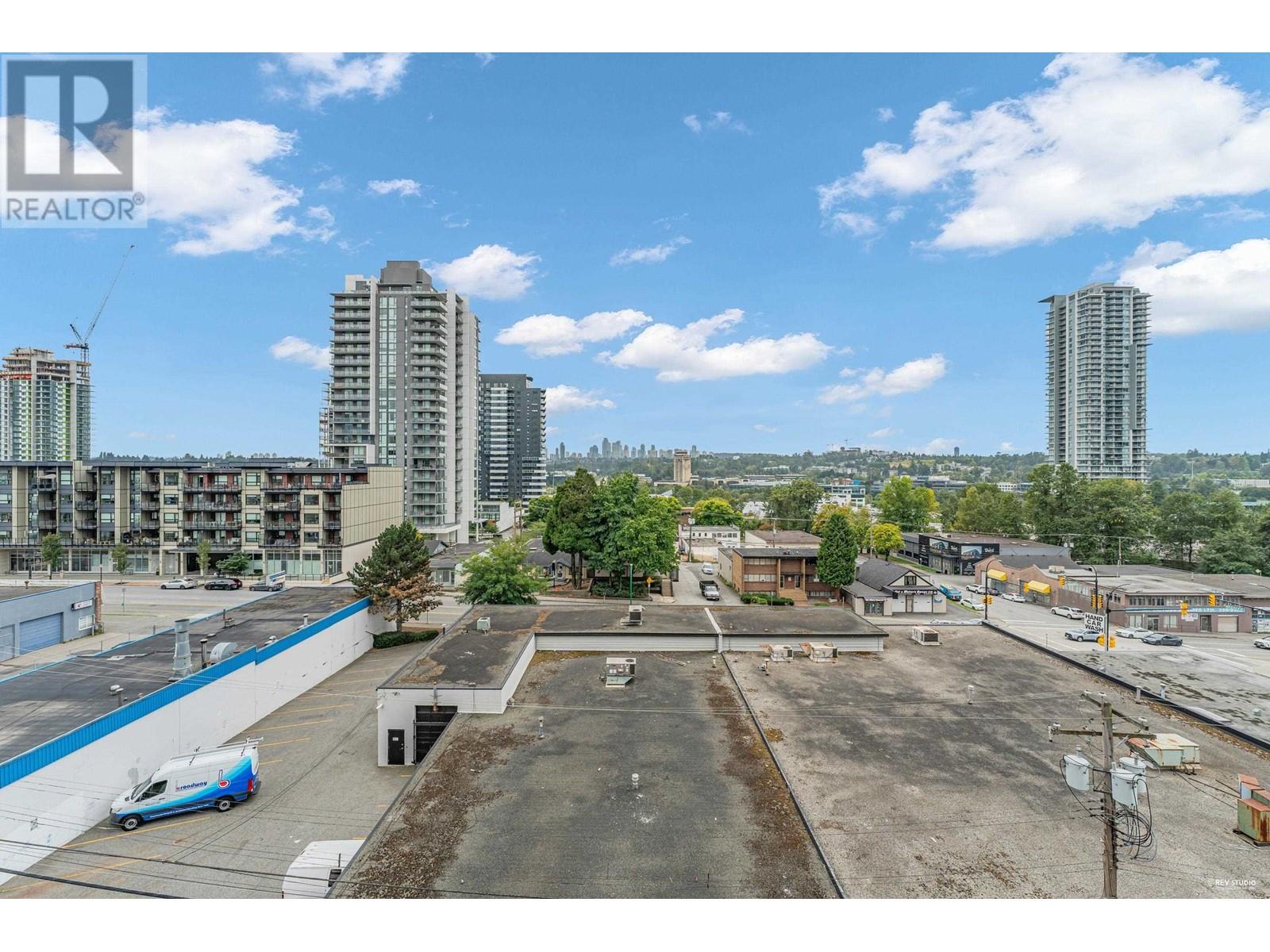 Listing Picture 26 of 36 : 507 2085 SKYLINE COURT, Burnaby / 本拿比 - 魯藝地產 Yvonne Lu Group - MLS Medallion Club Member