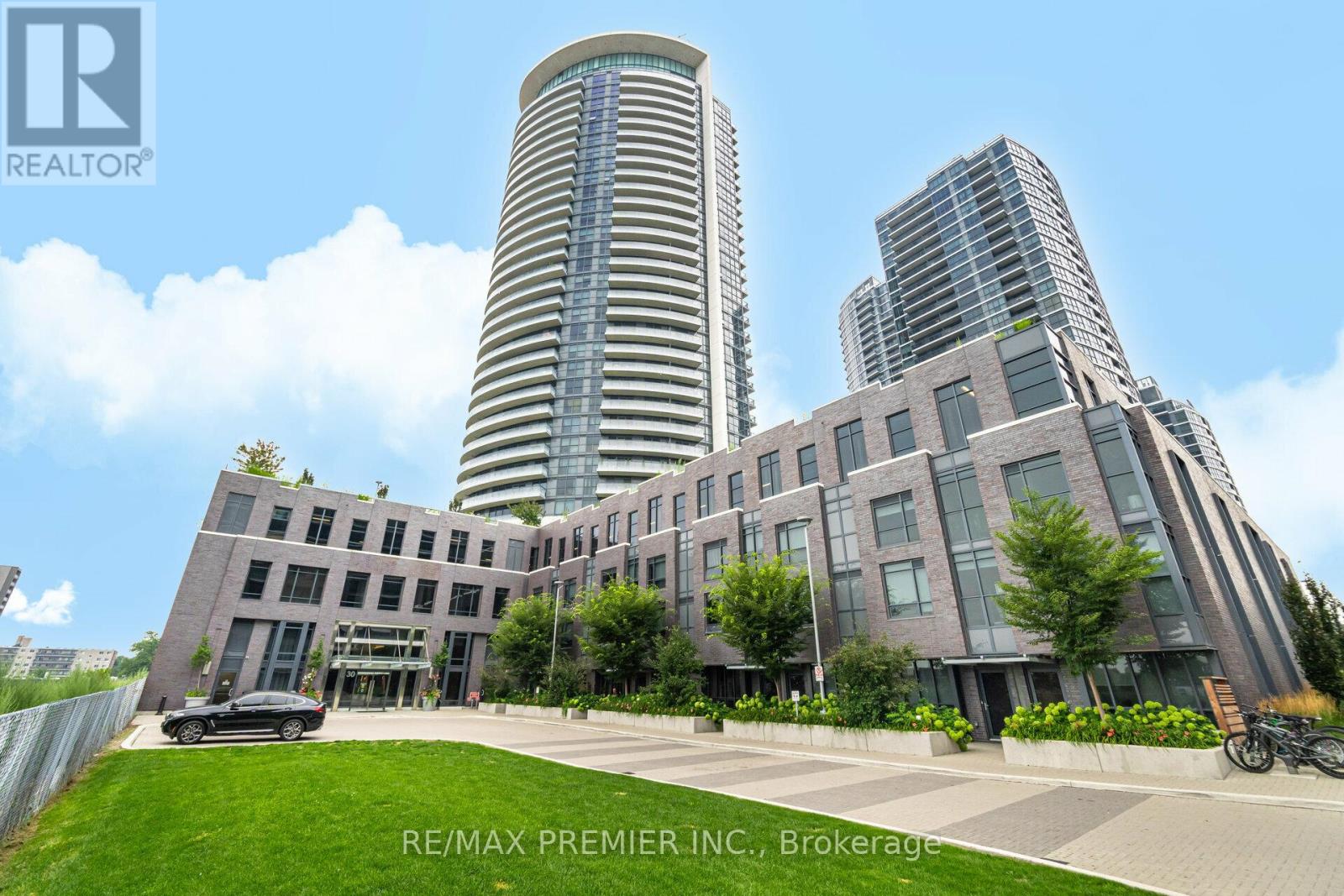 2402 - 30 GIBBS ROAD, toronto (islington-city centre west), Ontario