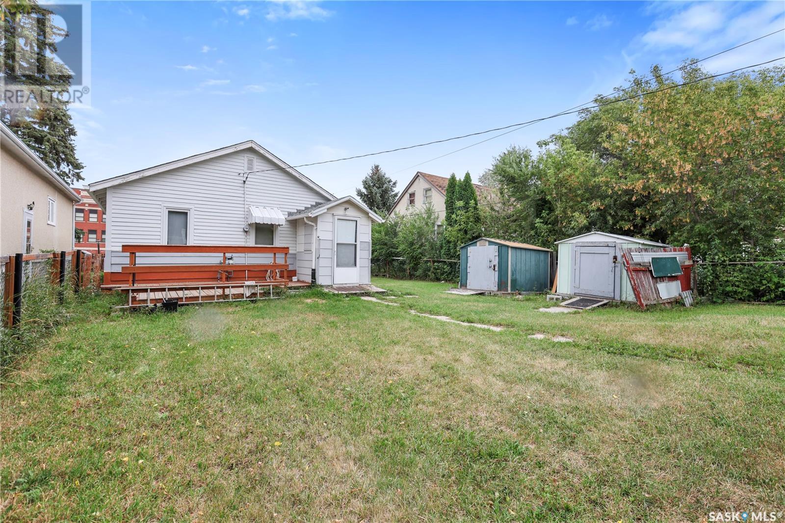 844 Montague Street, Regina, Saskatchewan  S4T 3H2 - Photo 4 - SK982599