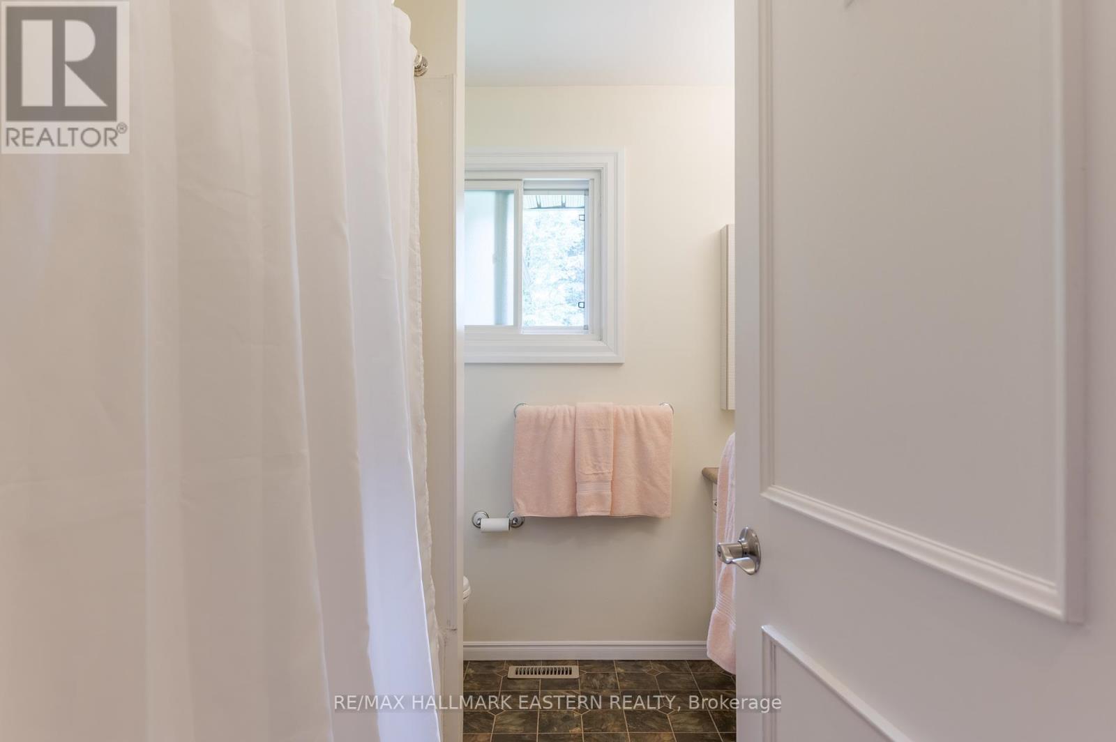 815 Stewart Drive, Peterborough (Ashburnham), Ontario  K9J 7R3 - Photo 20 - X9299232