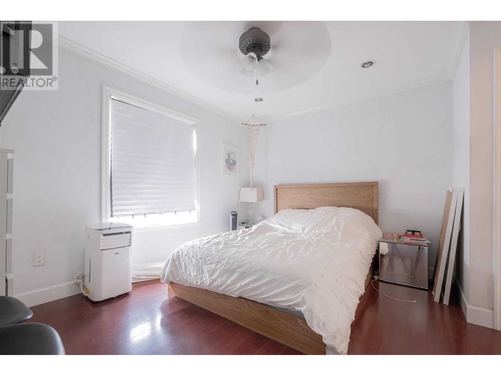 Listing Picture 10 of 22 : 3482 KNIGHT STREET, Vancouver / 溫哥華 - 魯藝地產 Yvonne Lu Group - MLS Medallion Club Member