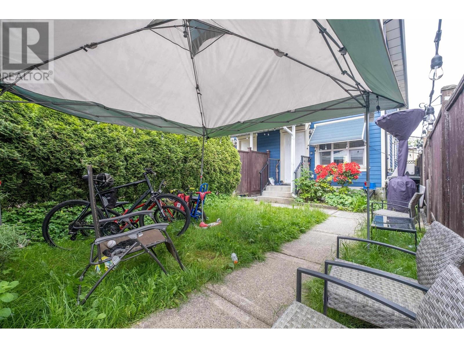 Listing Picture 19 of 22 : 3482 KNIGHT STREET, Vancouver / 溫哥華 - 魯藝地產 Yvonne Lu Group - MLS Medallion Club Member