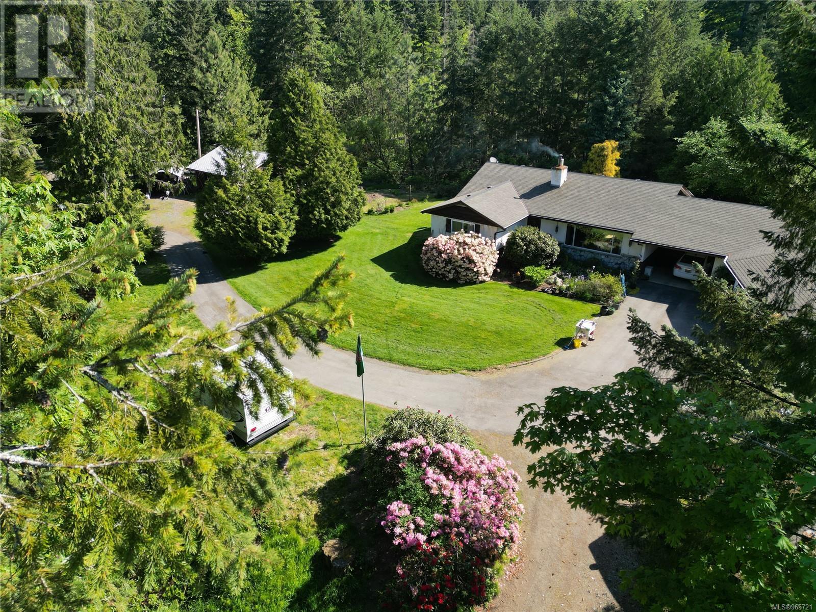 2070 Bartlett Rd, cowichan bay, British Columbia