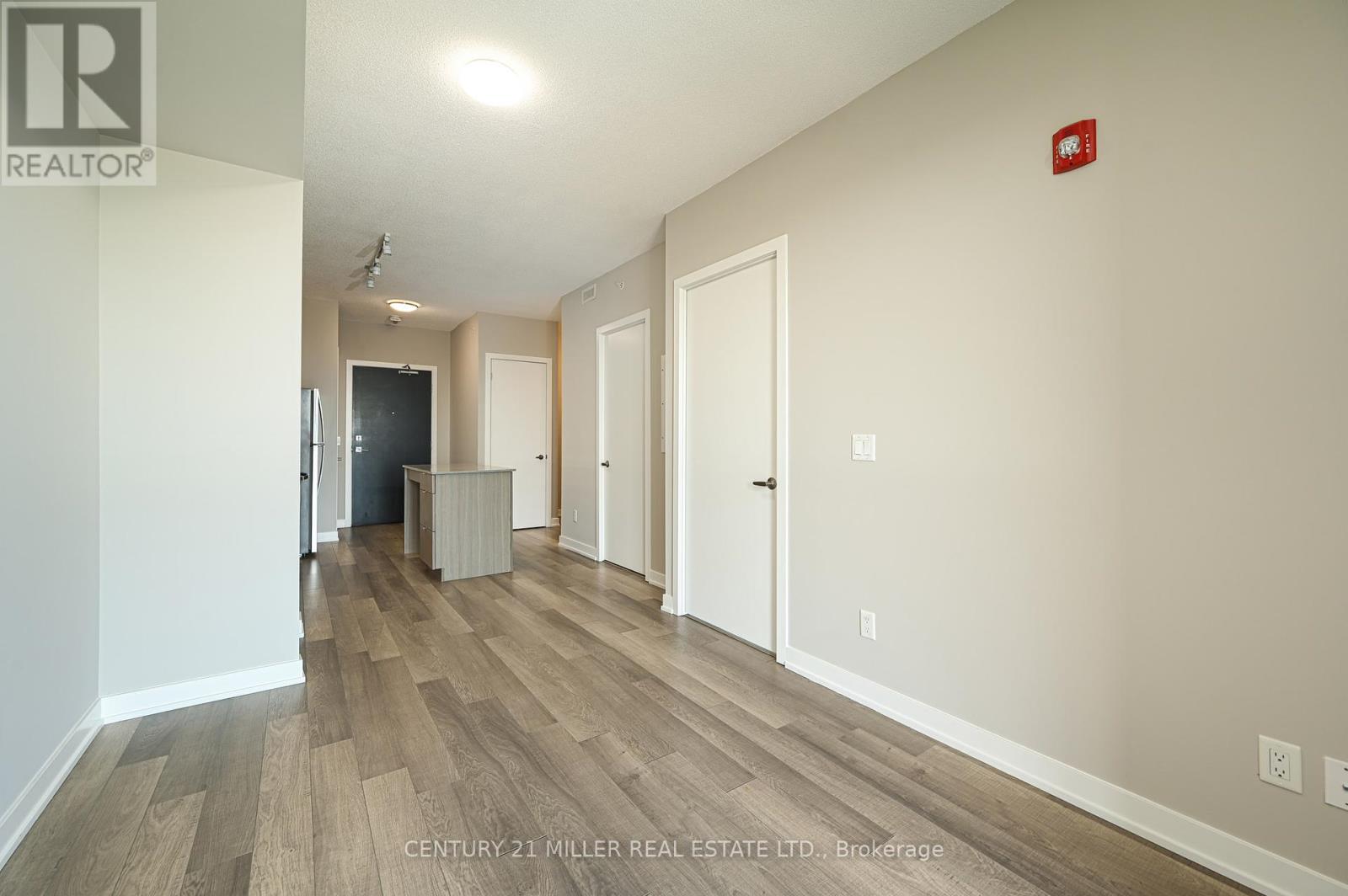 B512 - 5240 Dundas Street, Burlington (Orchard), Ontario  L7L 0J6 - Photo 6 - W9299375