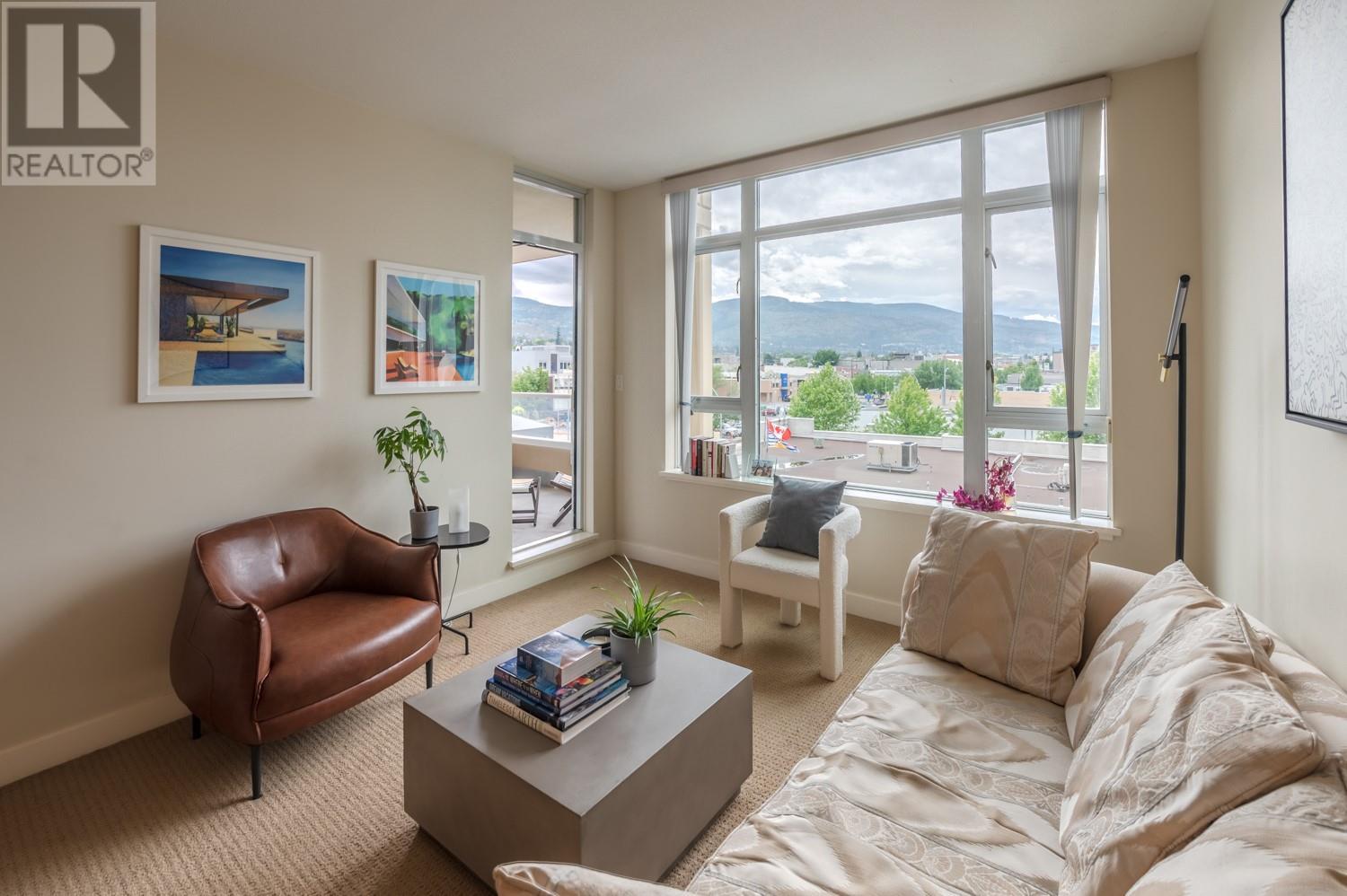 Property at 75 Martin Street Unit# 405 image 4