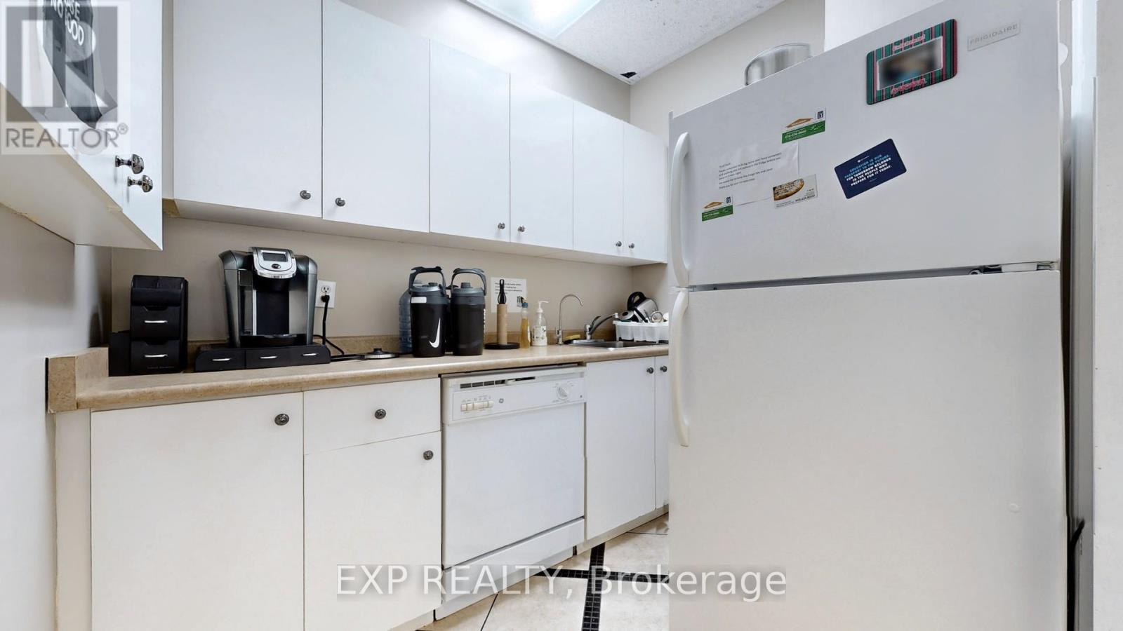 220-222 - 1550 South Gateway Road, Mississauga (Northeast), Ontario  L4W 5G6 - Photo 21 - W9299552