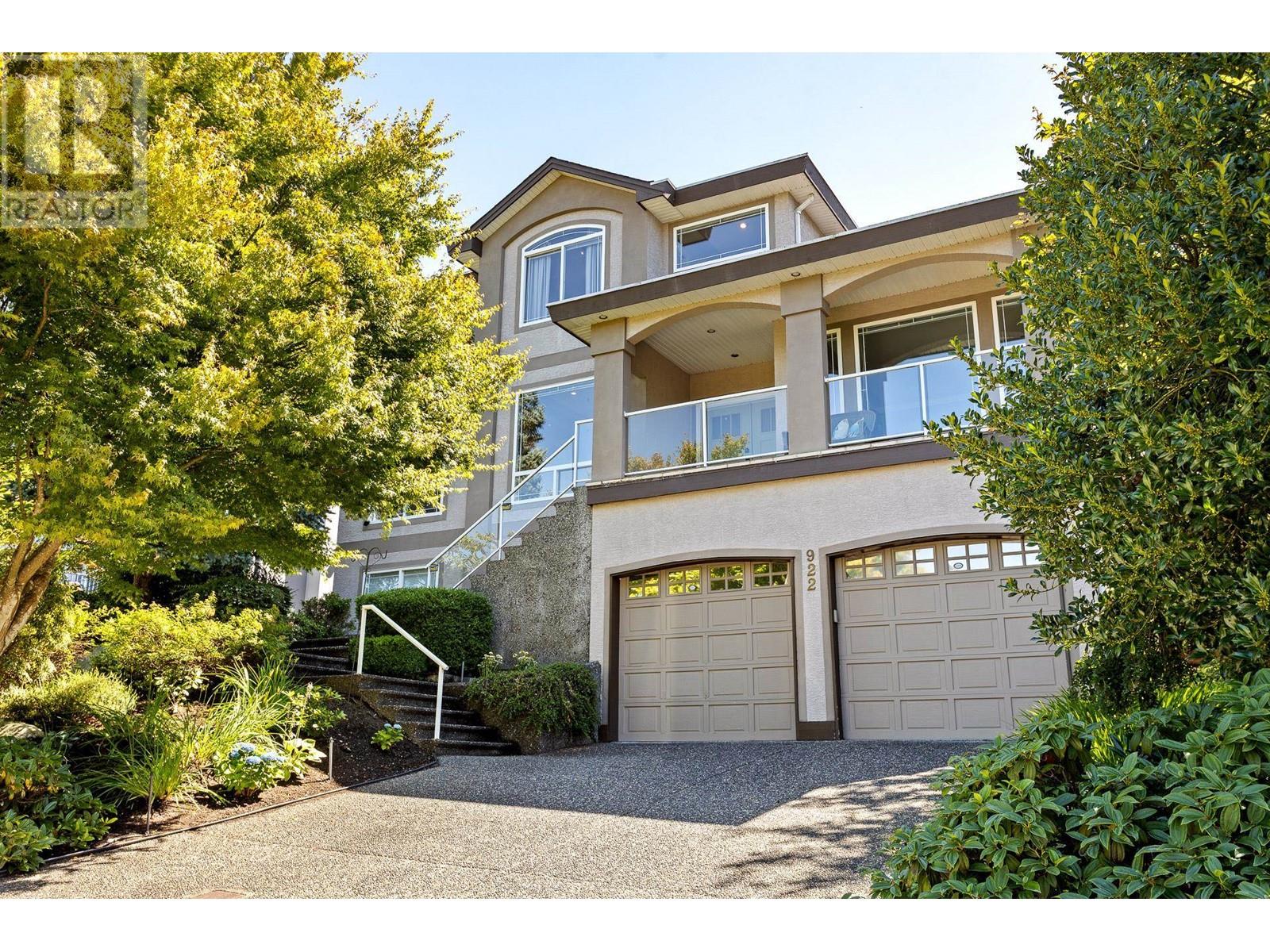 922 Fort Fraser Rise, Port Coquitlam, British Columbia  V3C 6K4 - Photo 1 - R2921102