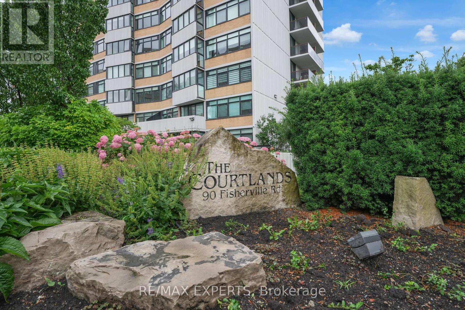 704 - 90 Fisherville Road, Toronto (Westminster-Branson), Ontario  M2R 3J9 - Photo 3 - C9299631