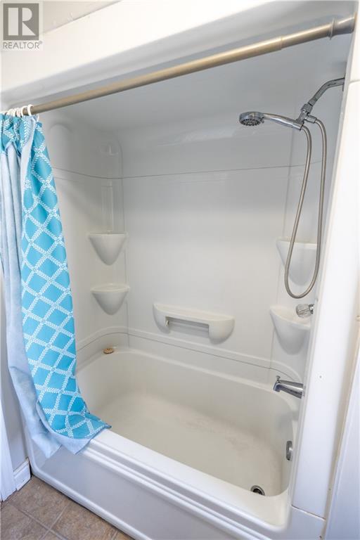 543 Gloucester Street, Cornwall, Ontario  K6H 3X4 - Photo 11 - 1410207