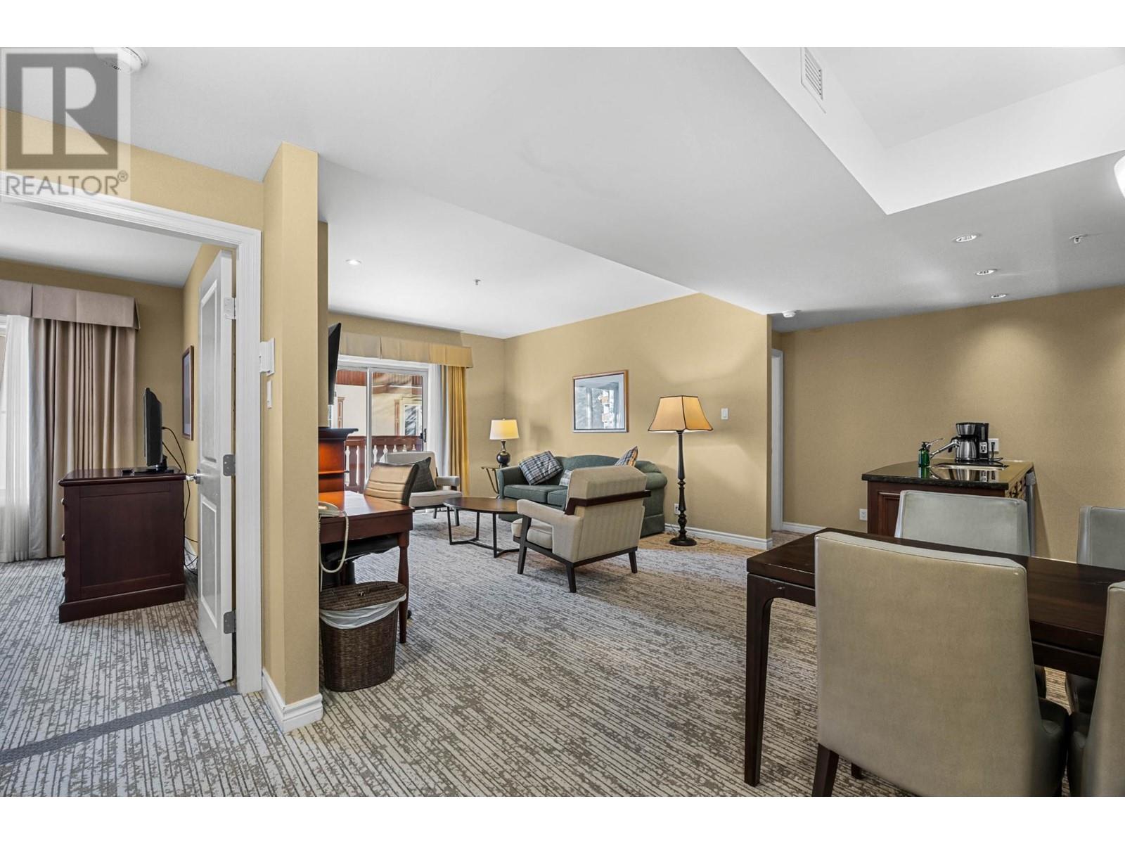 1207D-3250 VILLAGE WAY, sun peaks, British Columbia