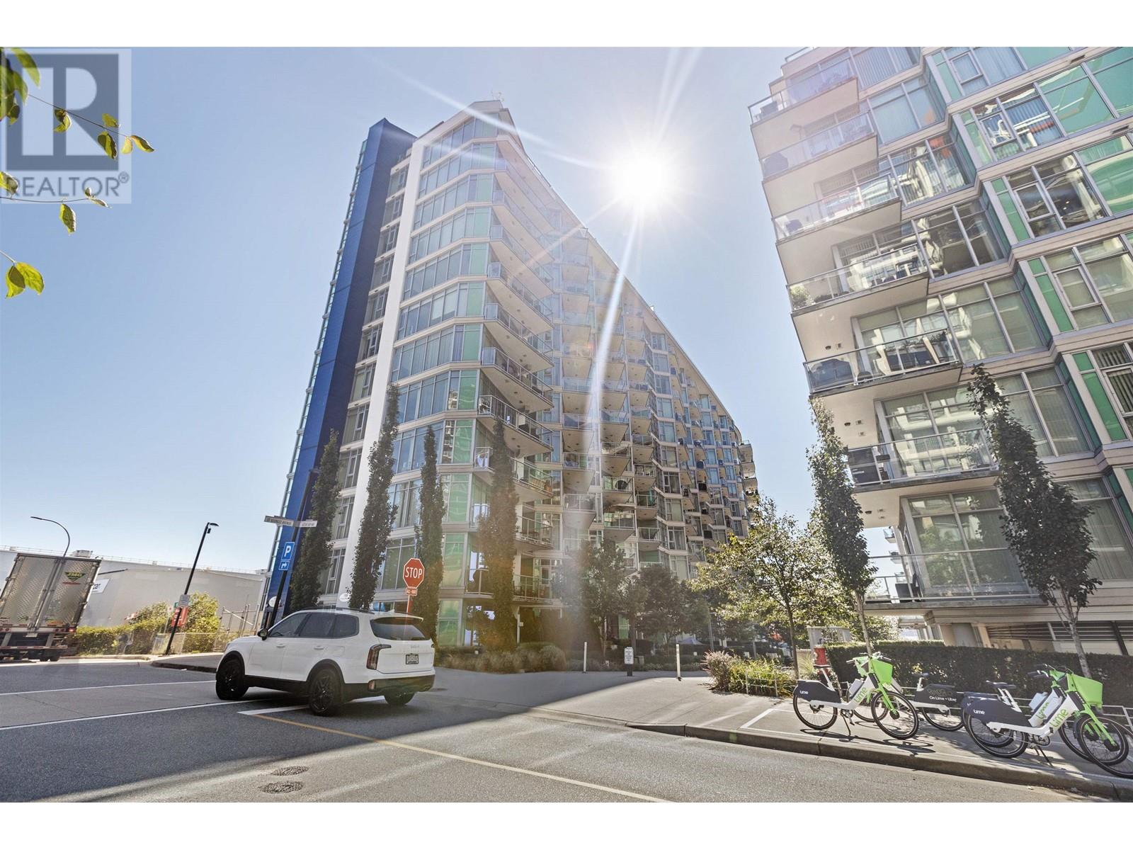 209 199 Victory Ship Way, North Vancouver, British Columbia V9L 0E2 - Photo 33 - R2921204
