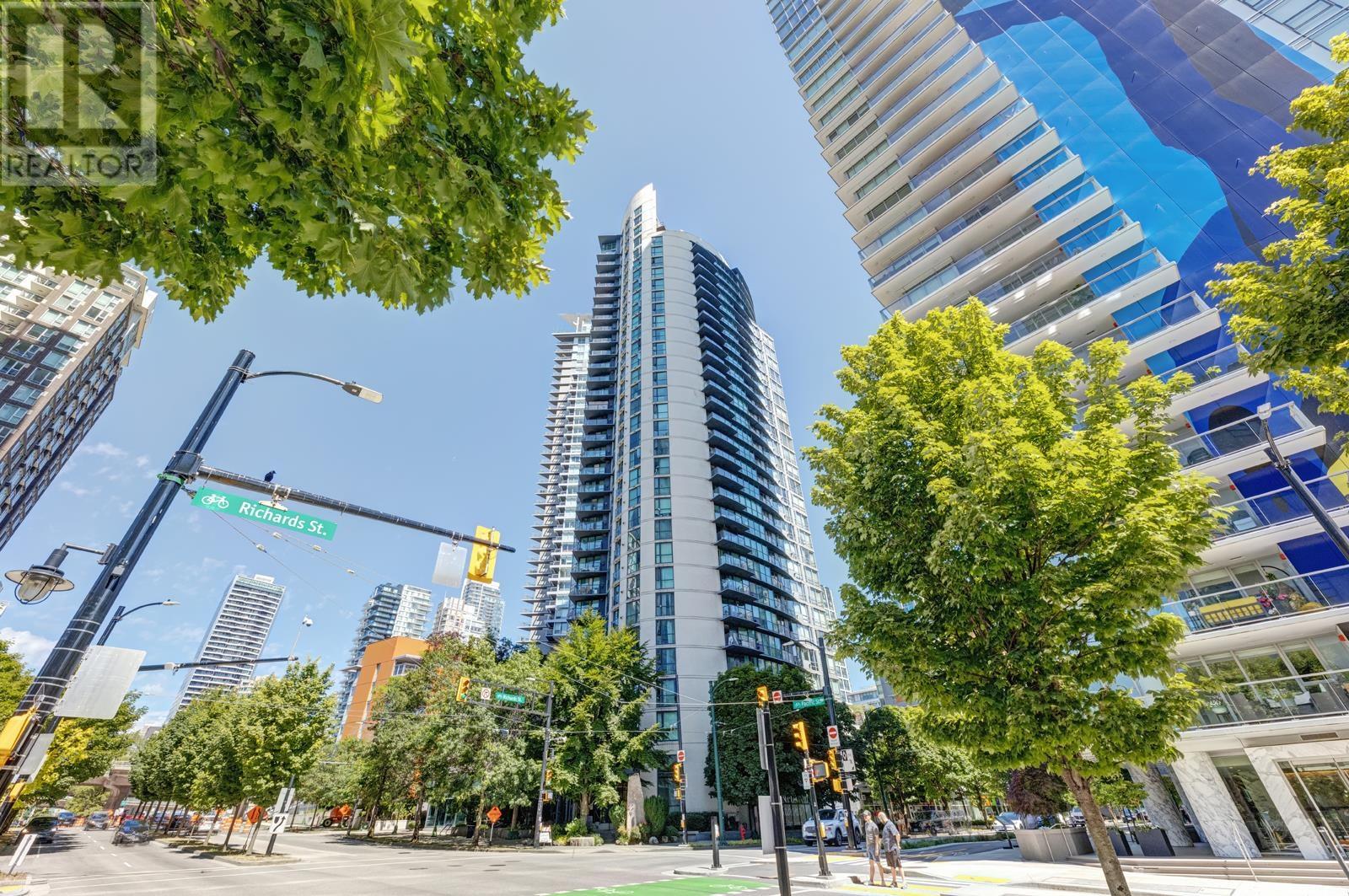 303 501 Pacific Street, Vancouver, British Columbia  V6Z 2X6 - Photo 1 - R2921225