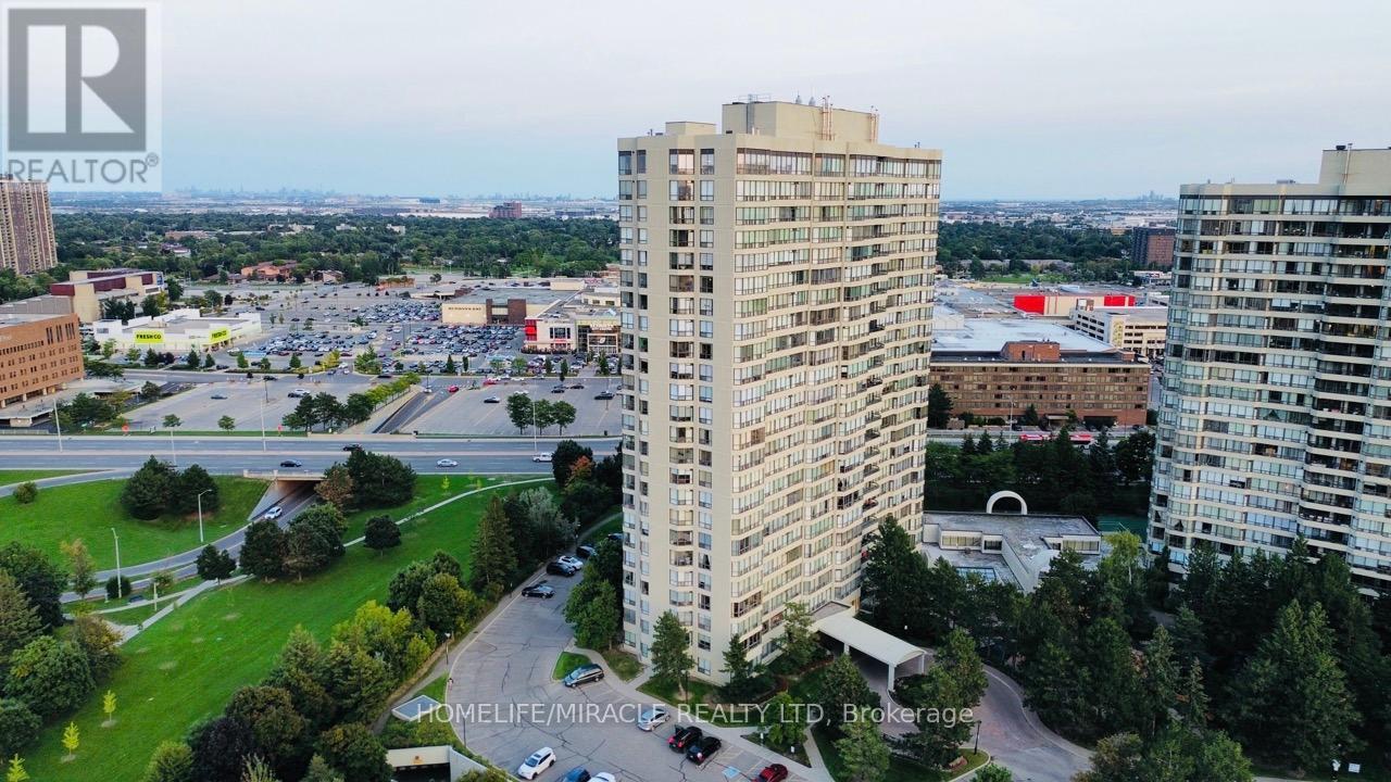 210 - 22 Hanover Road, Brampton (Queen Street Corridor), Ontario  L6S 5K7 - Photo 3 - W9299701