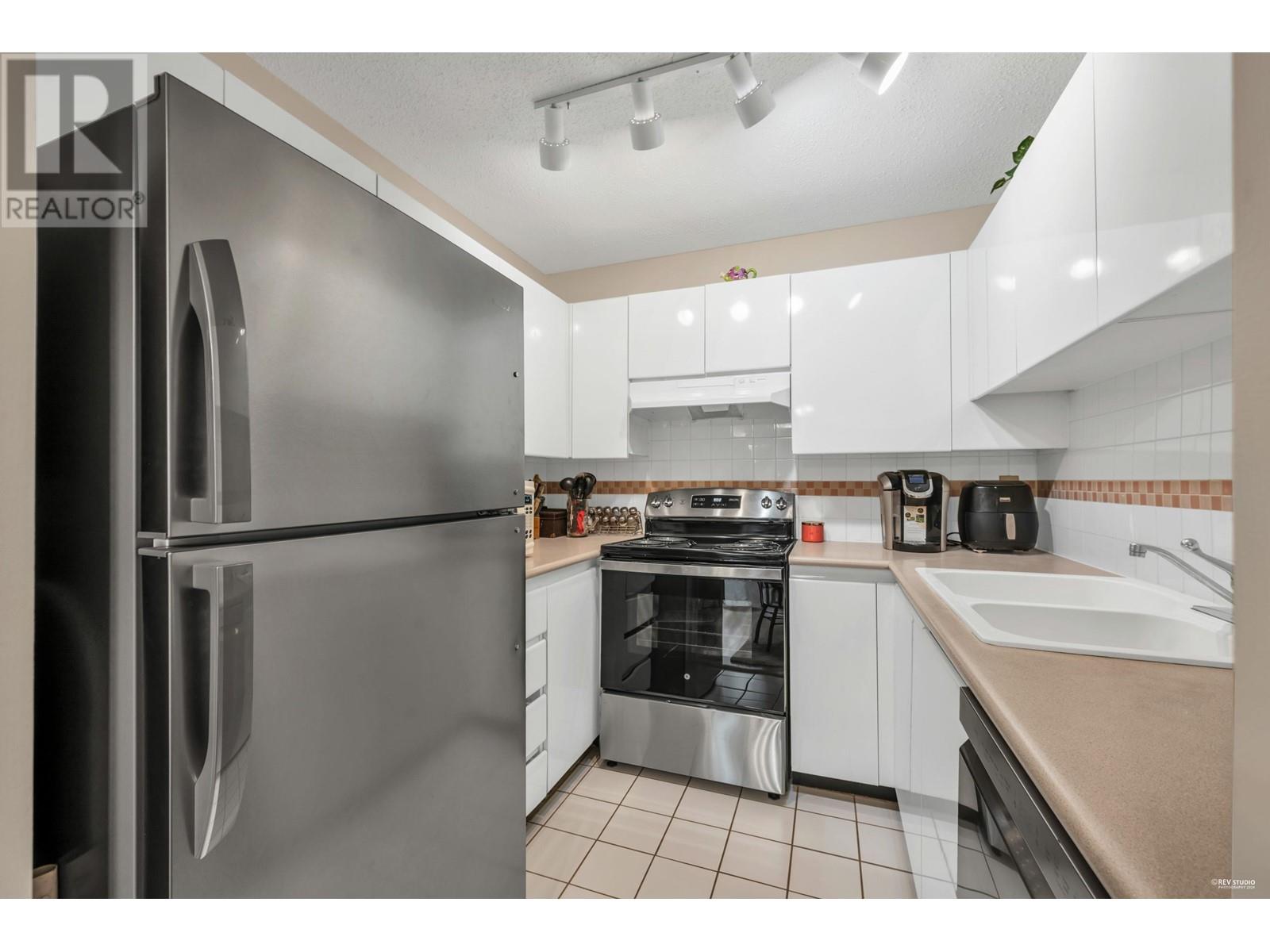 110 3680 Rae Avenue, Vancouver, British Columbia  V5R 2P5 - Photo 22 - R2921139