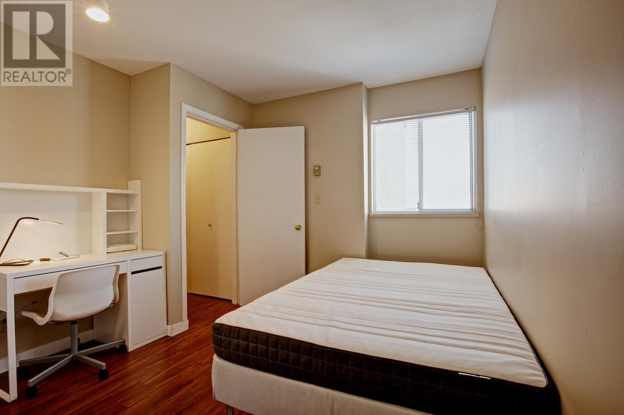 Listing Picture 10 of 13 : 8851 GRANVILLE STREET, Vancouver / 溫哥華 - 魯藝地產 Yvonne Lu Group - MLS Medallion Club Member