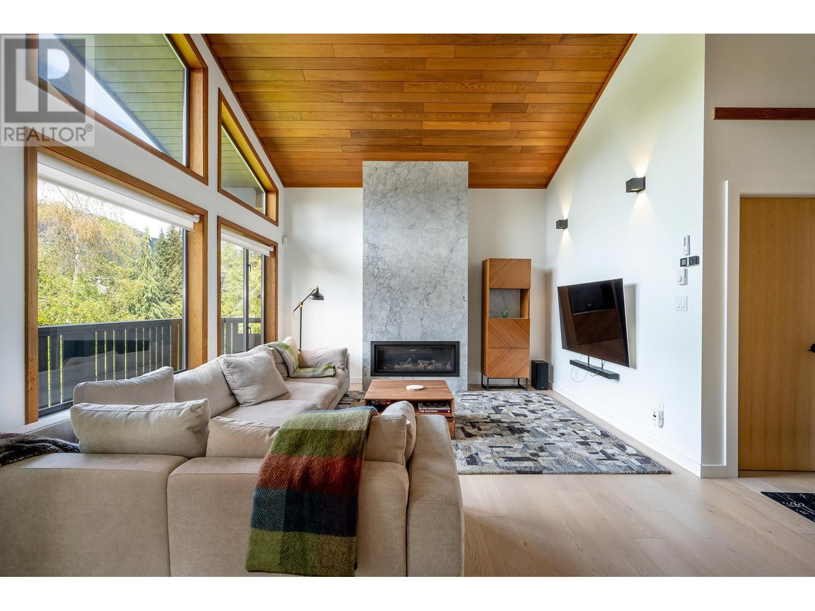Property at 7206 FITZSIMMONS ROAD NORTH image 4