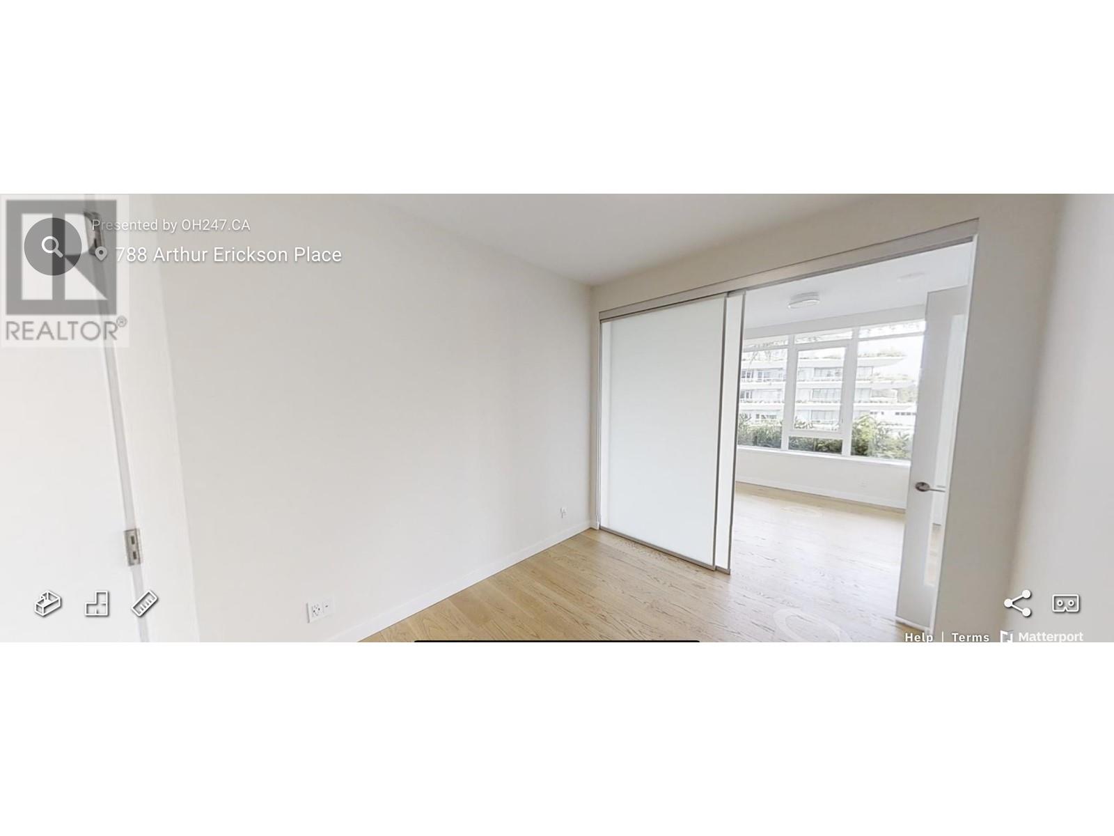 403 788 Arthur Erickson Place, West Vancouver, British Columbia  V7T 0B6 - Photo 11 - R2917812