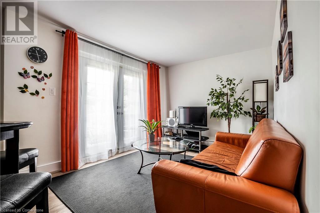 199 Ahrens Street W, Kitchener, Ontario  N2H 4E1 - Photo 10 - 40640163