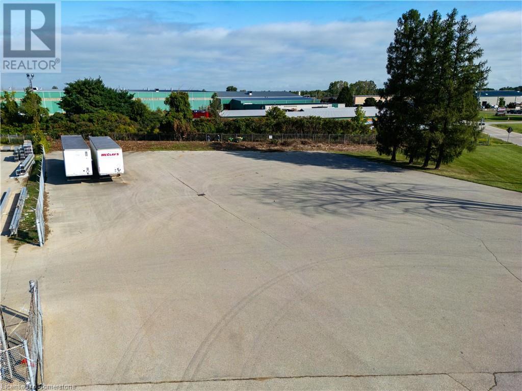 3500 Hwy 3, Tillsonburg, Ontario  N0J 1H0 - Photo 2 - 40641941