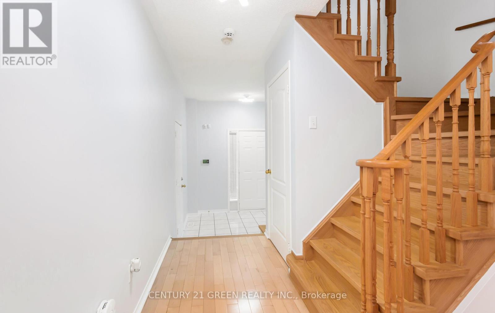 5 Tanglemere Crescent, Brampton (Fletcher's Meadow), Ontario  L7A 1R7 - Photo 8 - W9300085