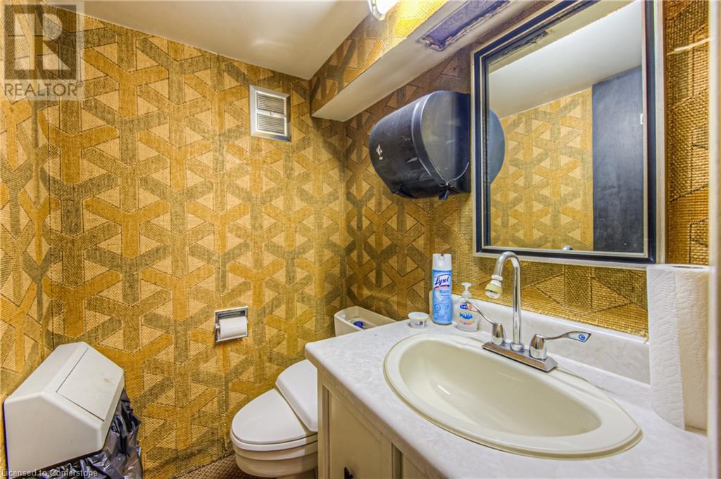 106 Young Street W, Kitchener, Ontario  N2H 4Z4 - Photo 31 - 40641418