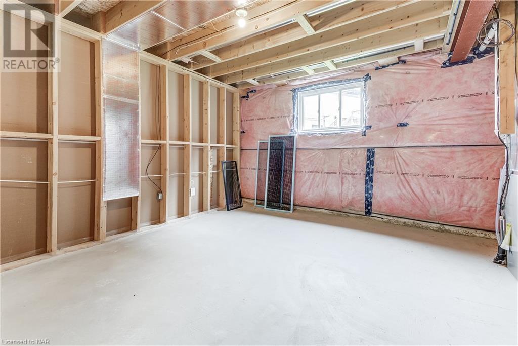 64 Hickory Court, Port Colborne, Ontario  L3K 0B2 - Photo 31 - 40640596