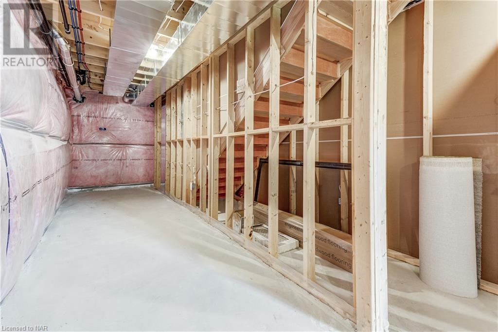 64 Hickory Court, Port Colborne, Ontario  L3K 0B2 - Photo 32 - 40640596