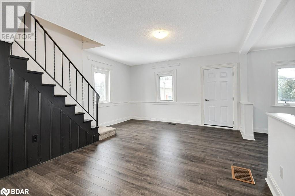 2 East John Street Street, Cookstown, Ontario  L0L 1L0 - Photo 8 - 40641011