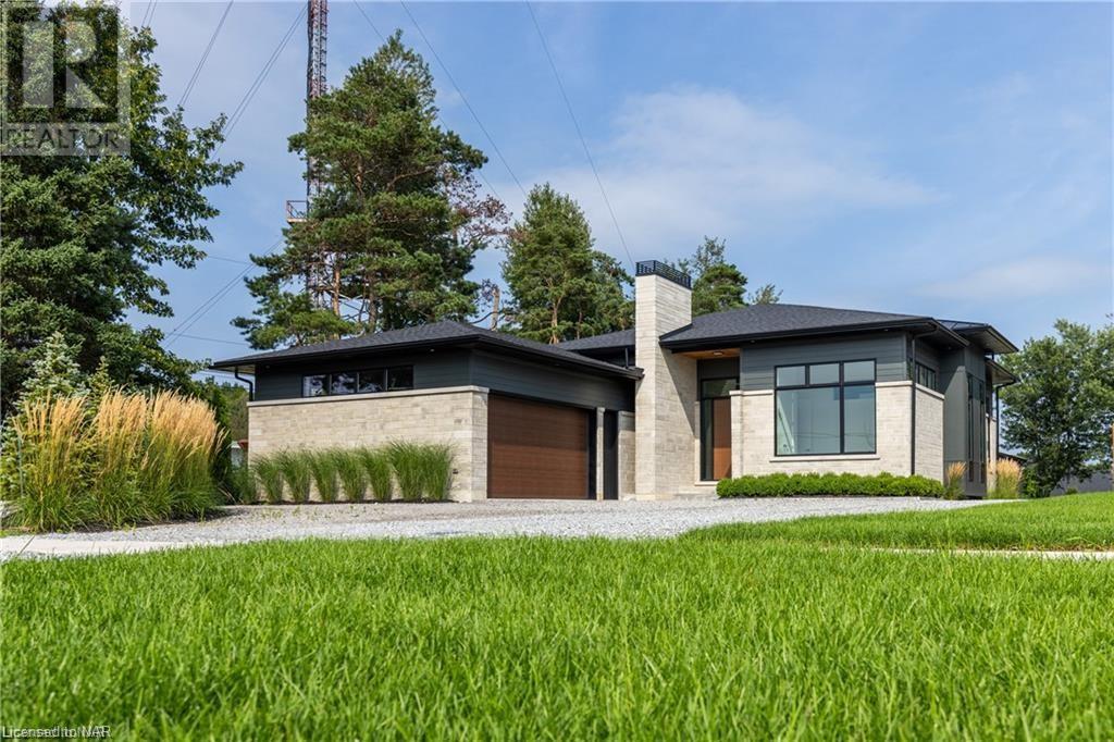 1613g Lookout Street, Fonthill, Ontario  L0S 1M0 - Photo 1 - 40641043