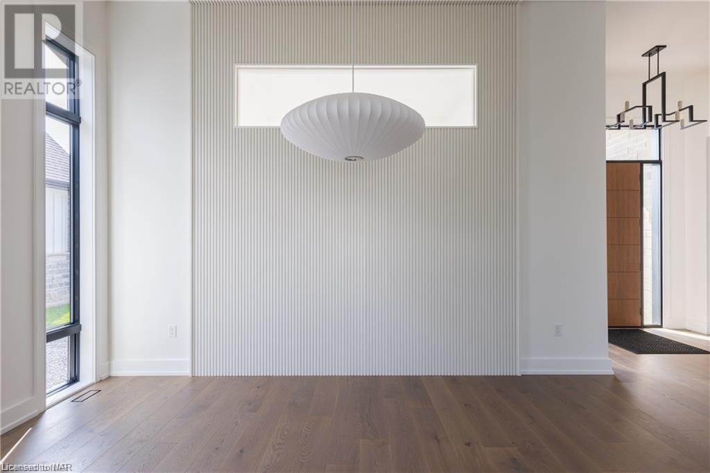 1613g Lookout Street, Fonthill, Ontario  L0S 1M0 - Photo 12 - 40641043