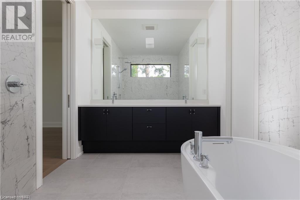 1613g Lookout Street, Fonthill, Ontario  L0S 1M0 - Photo 20 - 40641043