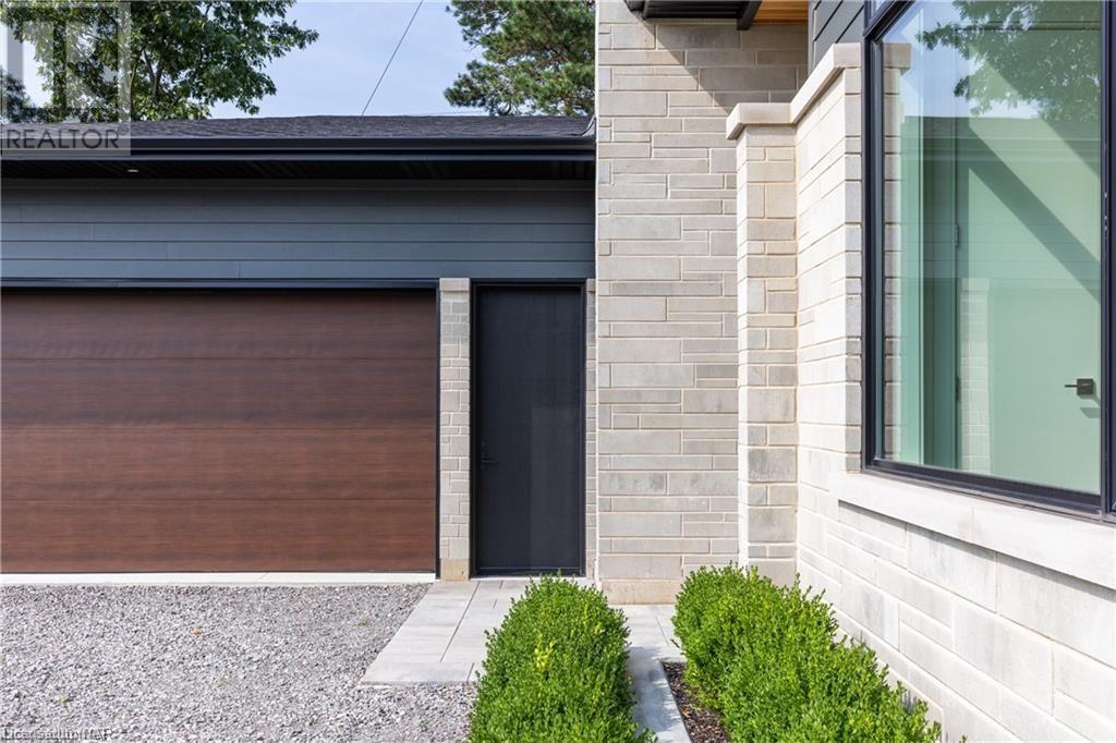 1613g Lookout Street, Fonthill, Ontario  L0S 1M0 - Photo 3 - 40641043