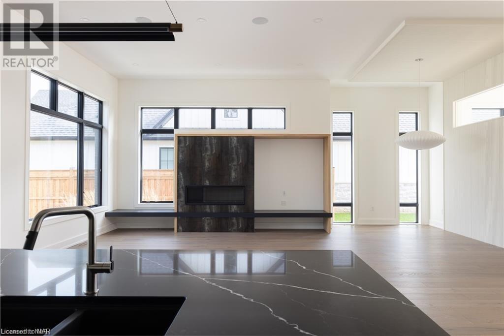 1613g Lookout Street, Fonthill, Ontario  L0S 1M0 - Photo 9 - 40641043